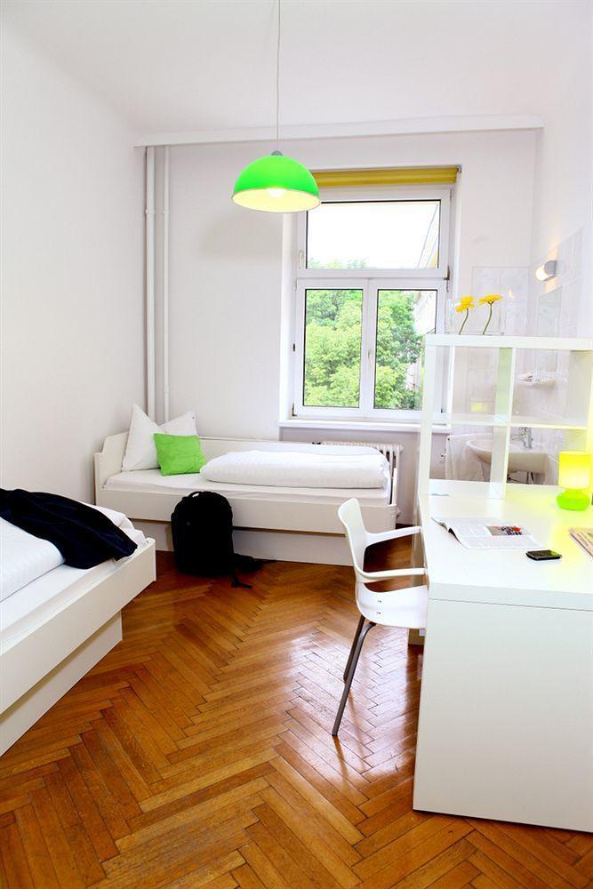 Hostel & Guesthouse Kaiser 23 Wien Exteriör bild